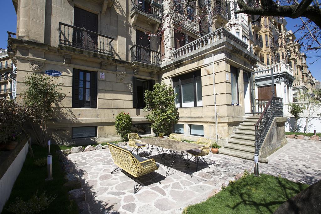 Guest House Ibaia Et Arramak 산세바스티안 외부 사진