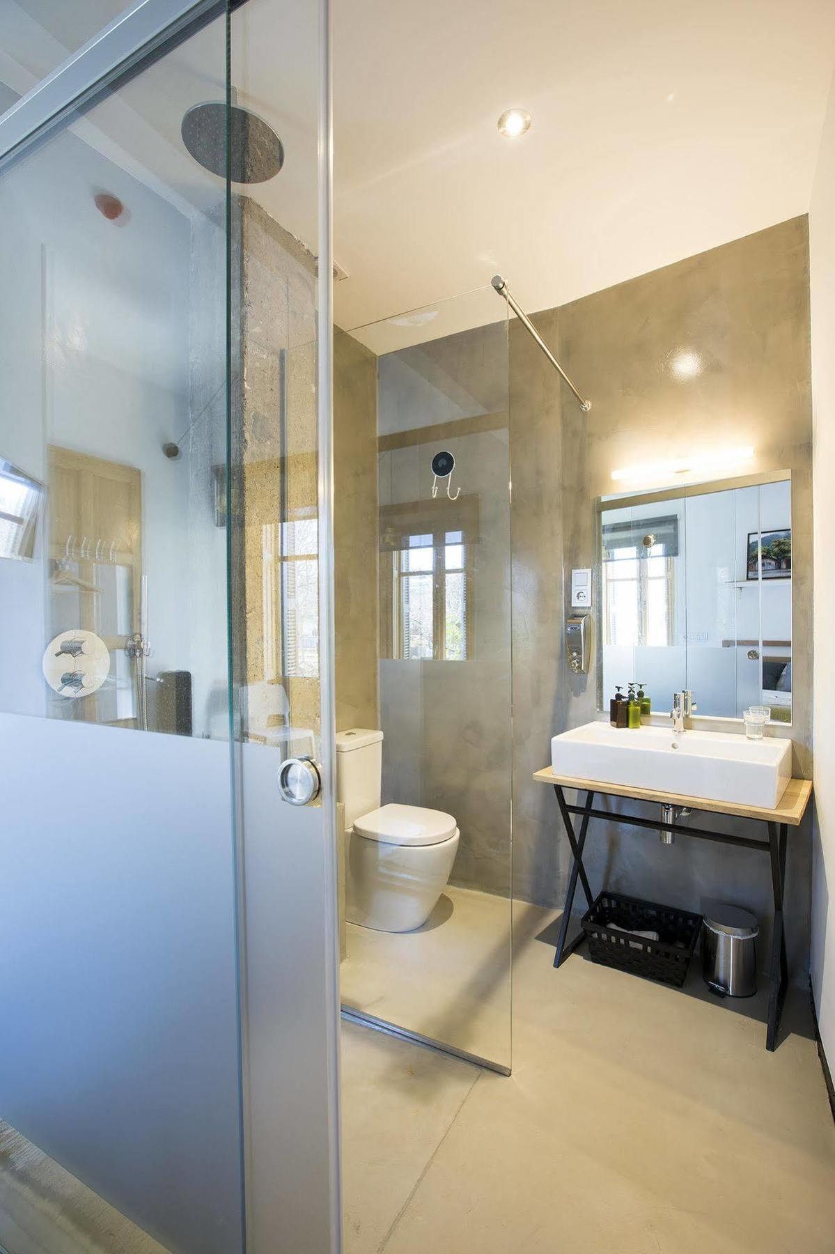 Guest House Ibaia Et Arramak 산세바스티안 외부 사진